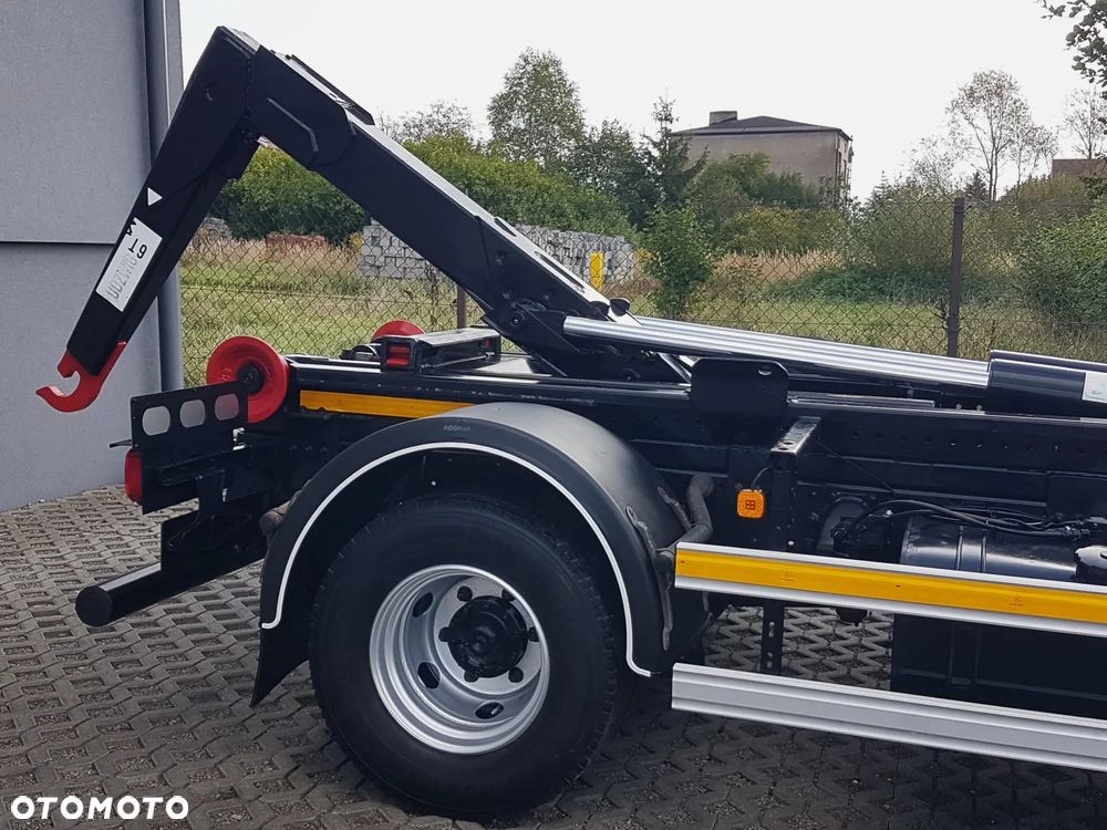 MAN TGL 12.220 HAKOWIEC 4x2 KLIMA - 37