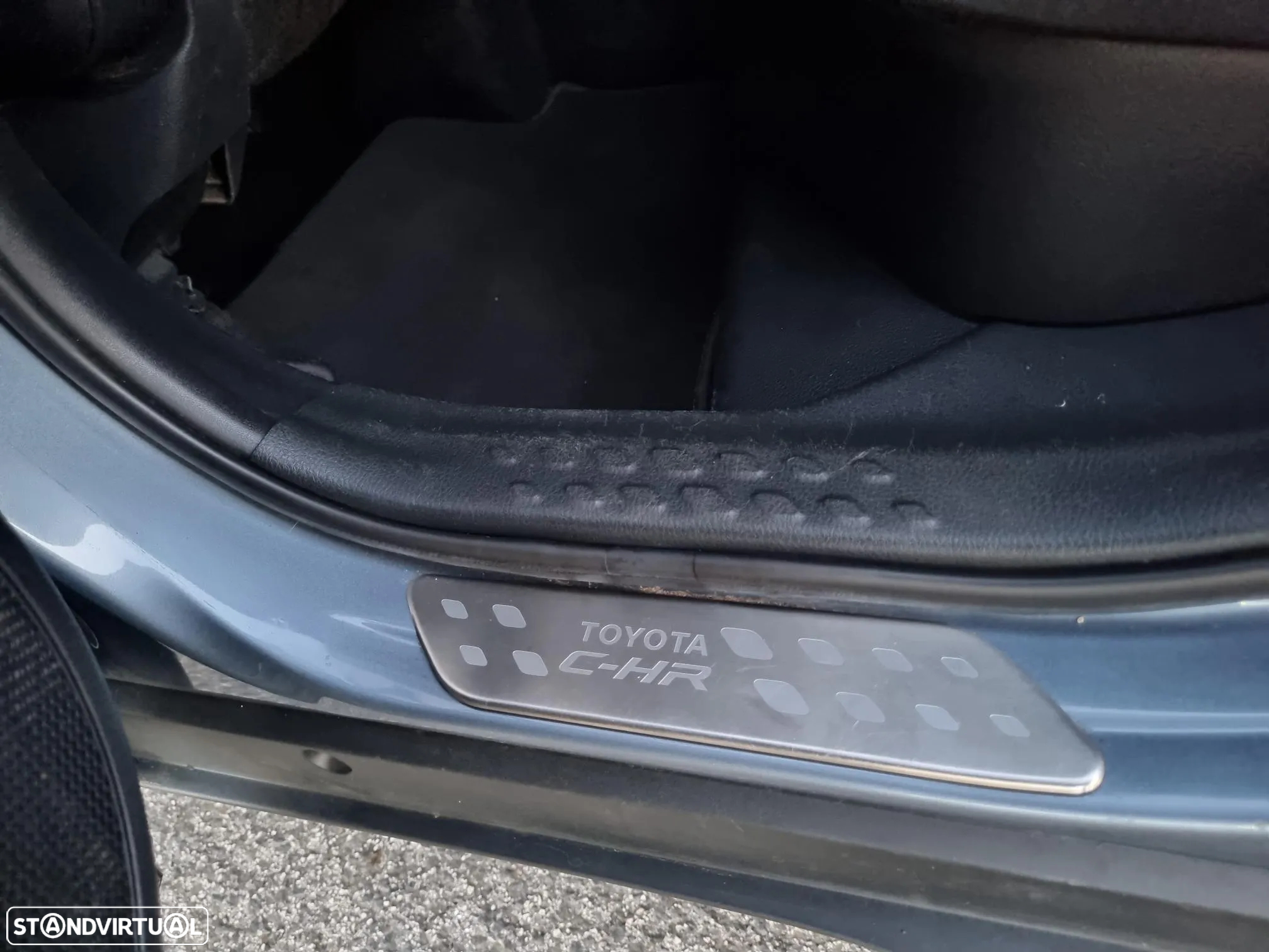 Toyota C-HR 1.8 Hybrid Square Collection - 27