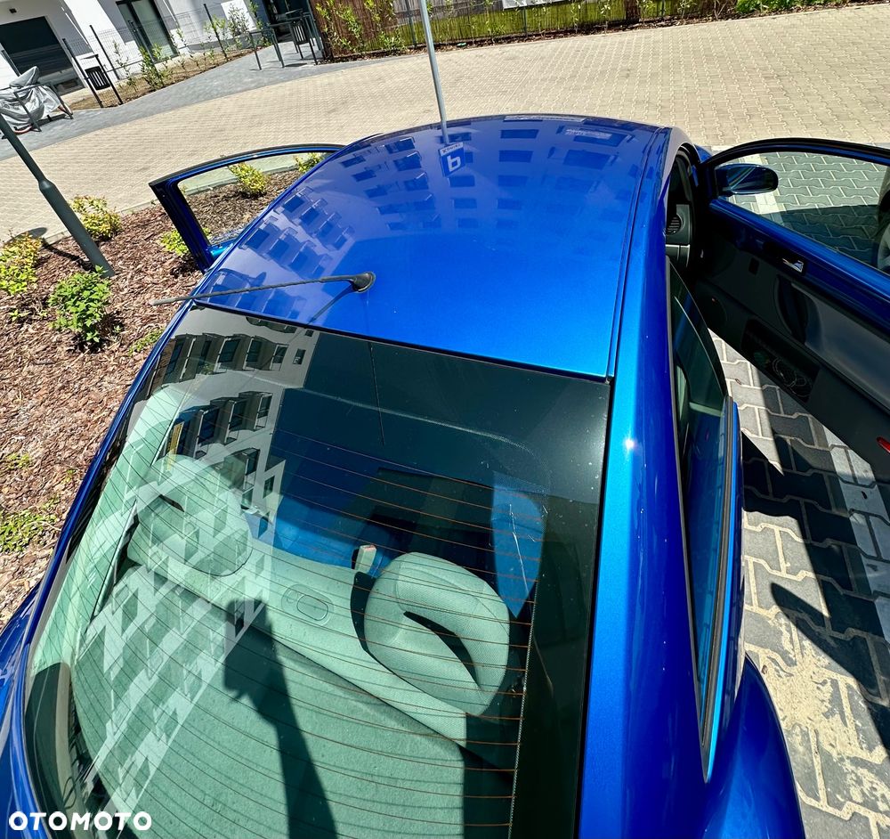 Volkswagen New Beetle 2.0 - 8