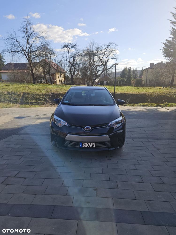 Toyota Corolla - 5