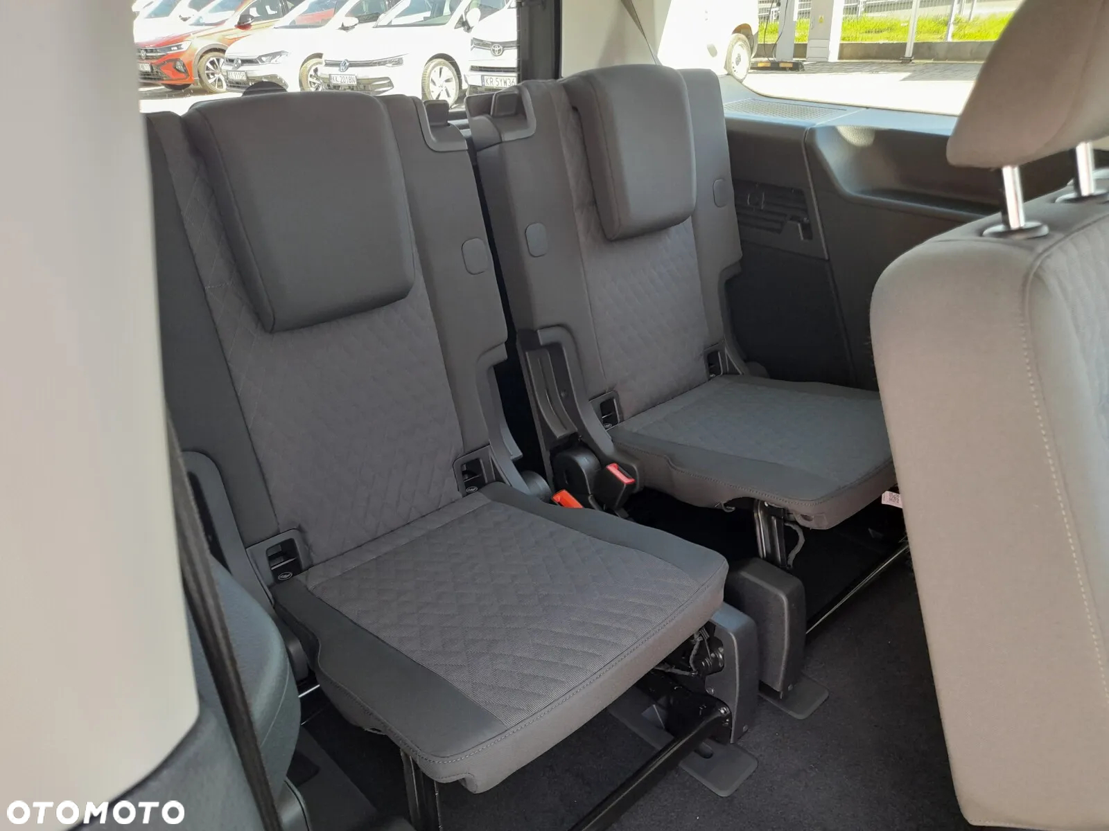 Volkswagen Caddy Maxi 2.0 TDI Life DSG - 9
