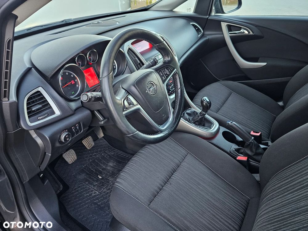 Opel Astra 1.4 Turbo Innovation - 27