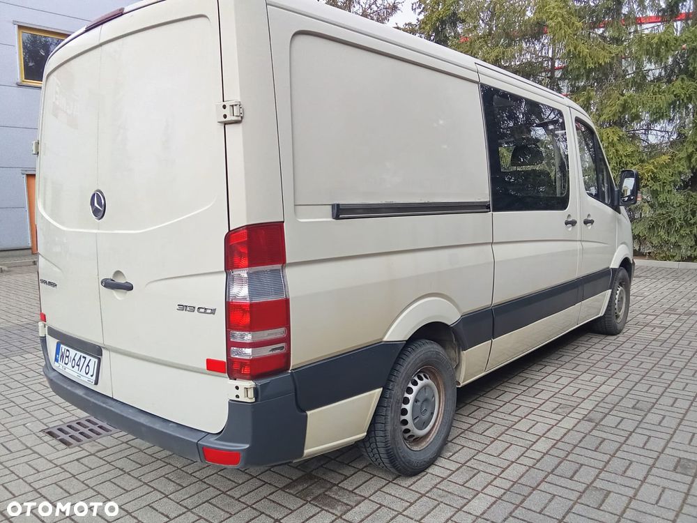 Mercedes-Benz Sprinter 906.211 - 10
