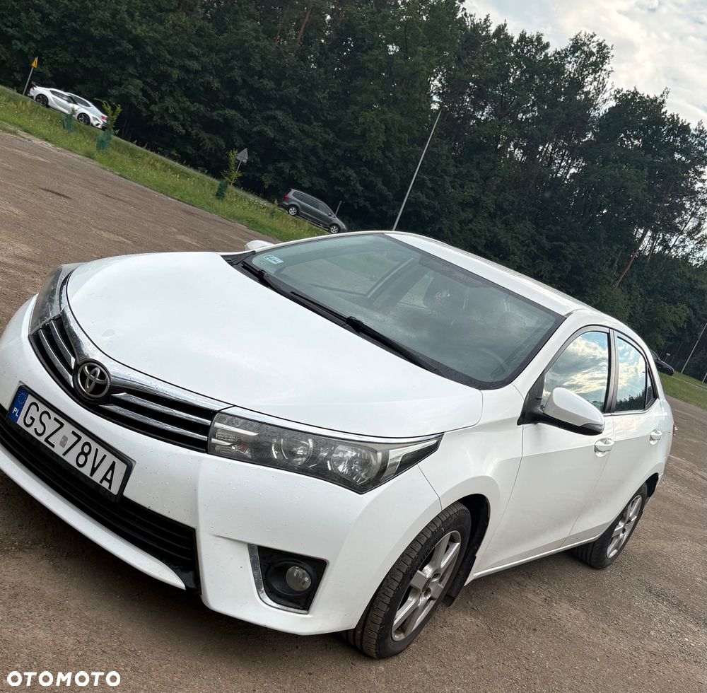 Toyota Corolla 1.4 D-4D Premium - 6