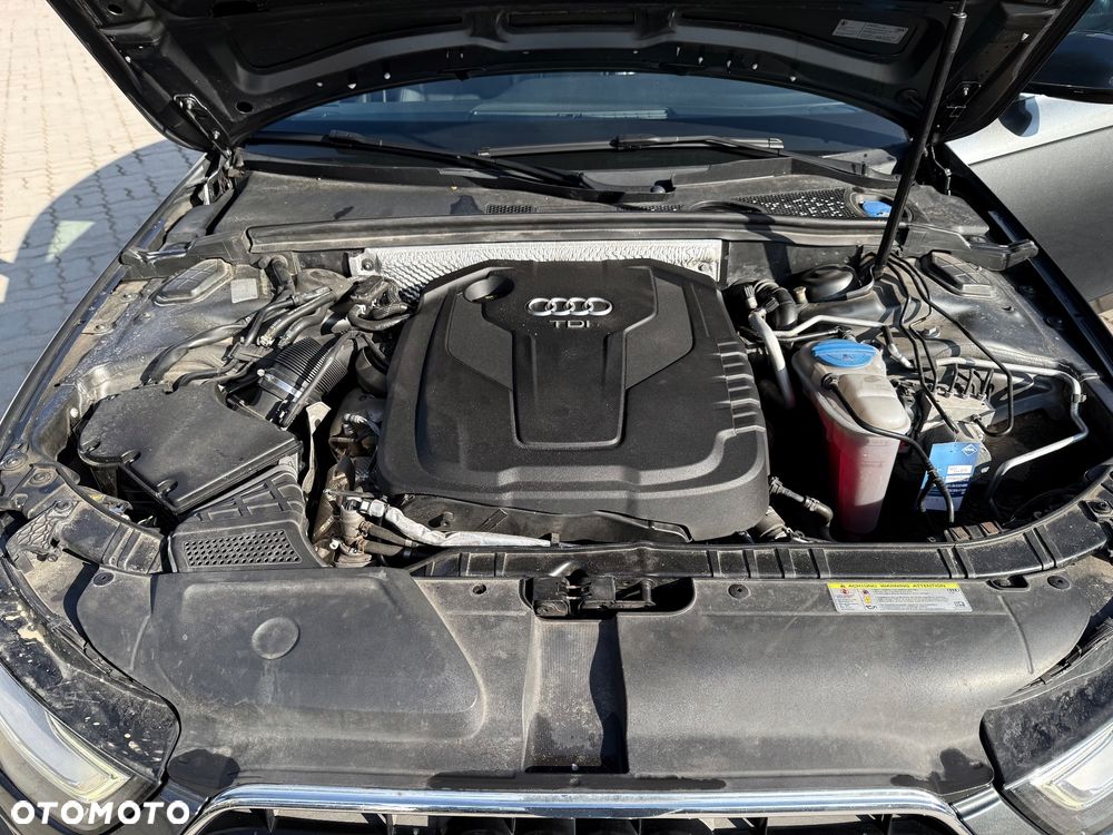 Audi A4 Limousine 2.0 TDI DPF clean diesel S line Sportpaket - 22