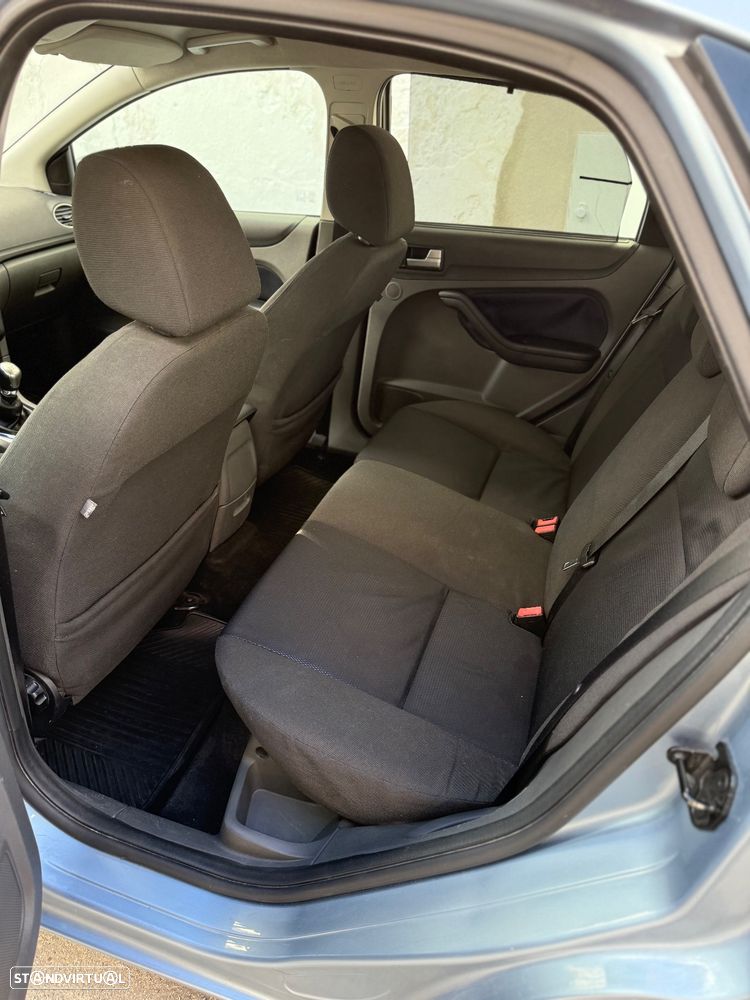 Ford Focus 1.6 TDCi Trend - 8