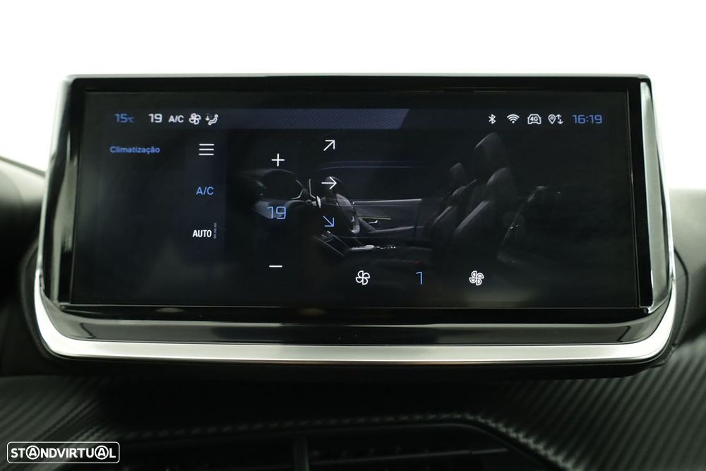 Peugeot 2008 1.2 PureTech Allure - 12