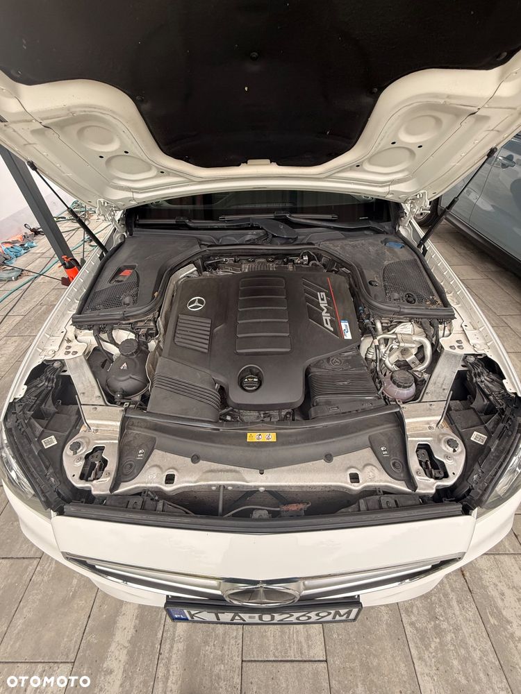 Mercedes-Benz Klasa E AMG 53 4-Matic+ 9G-TRONIC - 19