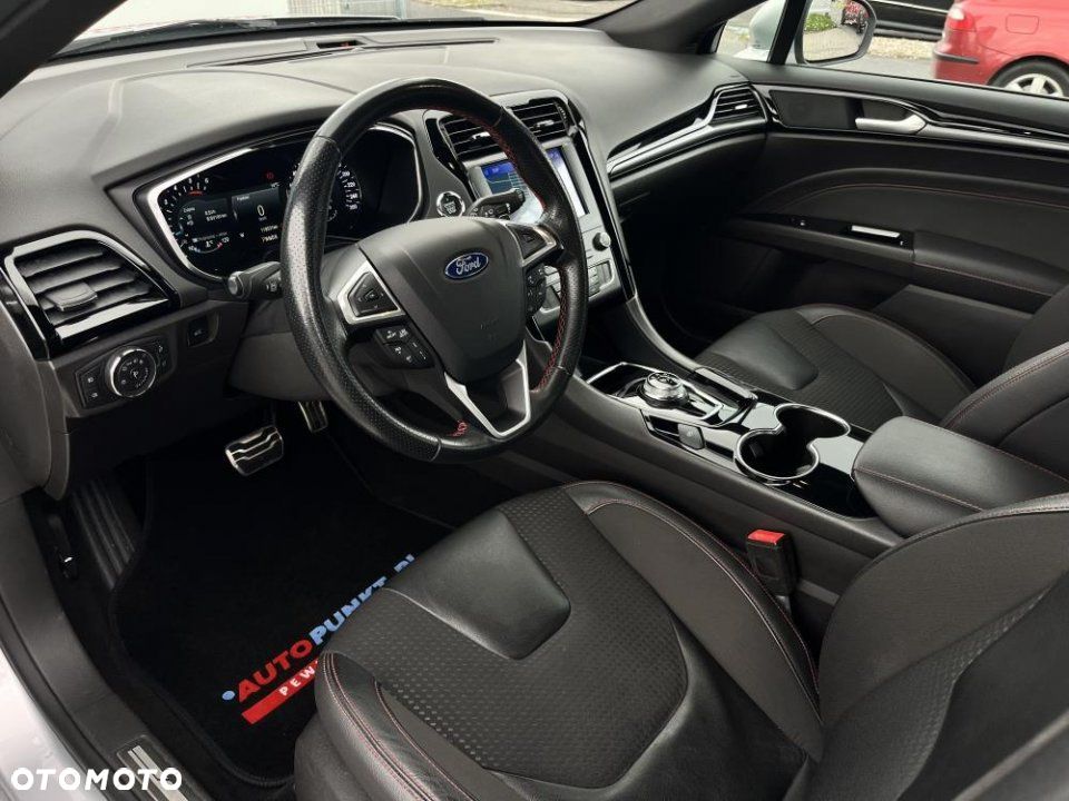 Ford Mondeo - 17