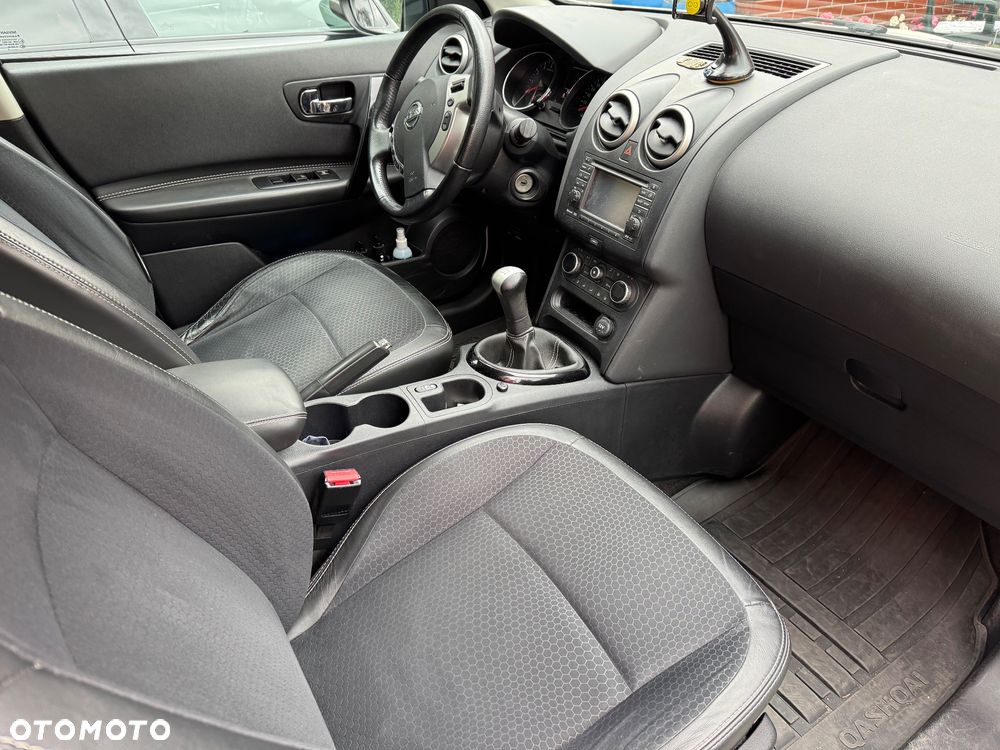 Nissan Qashqai 1.6 360 - 6