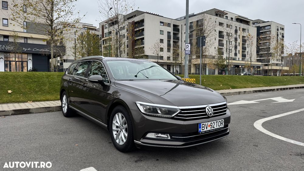 Volkswagen Passat 1.6 TDI SCR DSG Business - 16