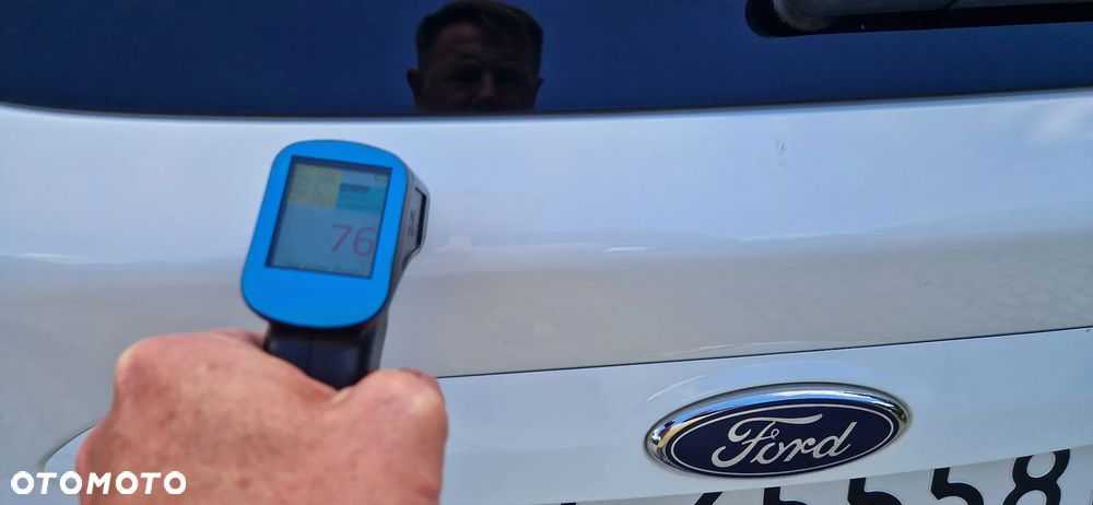 Ford Kuga 2.0 TDCi 4x4 Titanium - 36