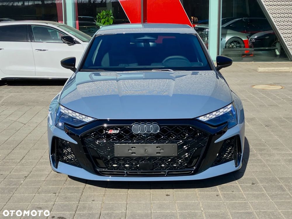 Audi RS3 Sportback TFSI Quattro S tronic - 9