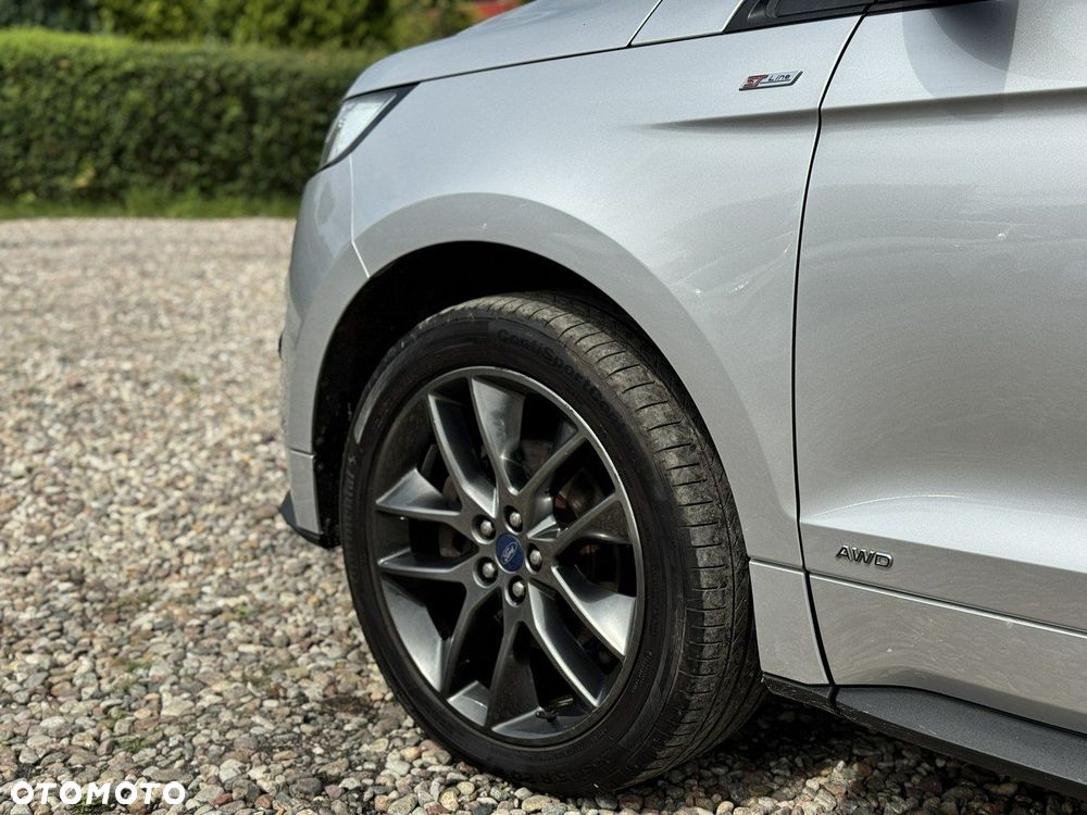 Ford Edge - 9