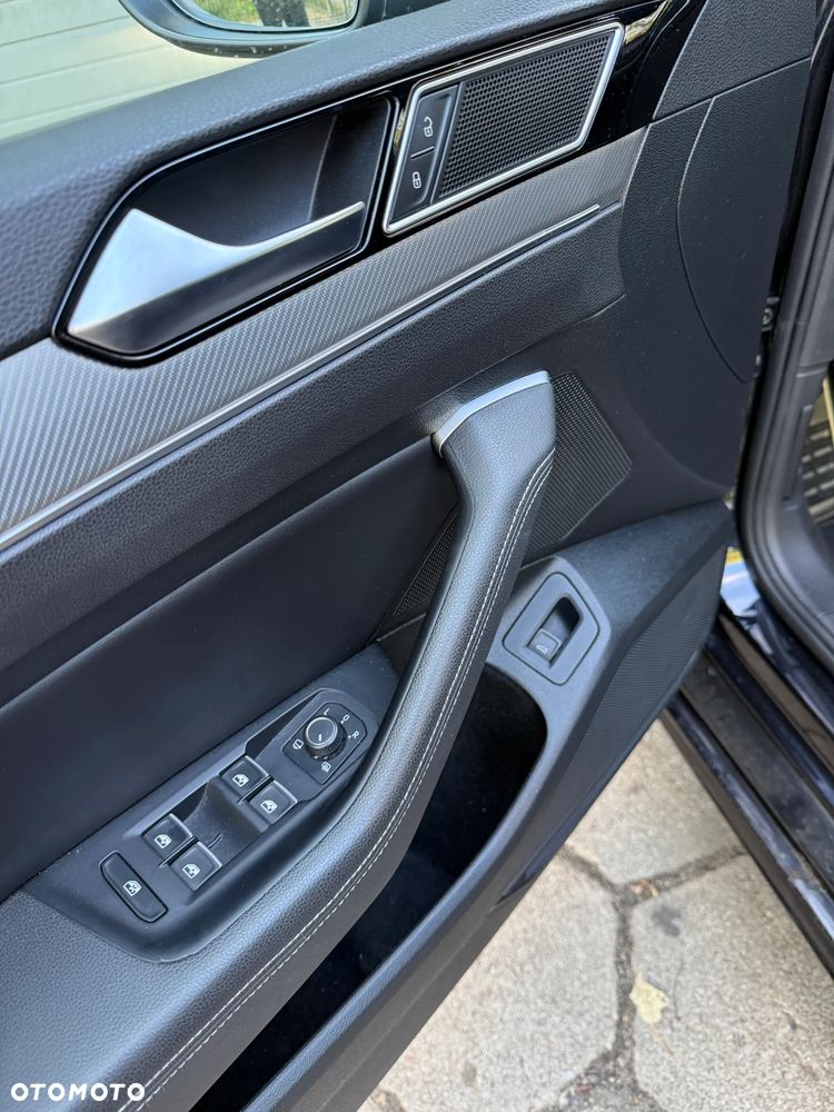Volkswagen Passat 2.0 TDI Bi-Turbo BMT 4Mot Highline DSG - 15