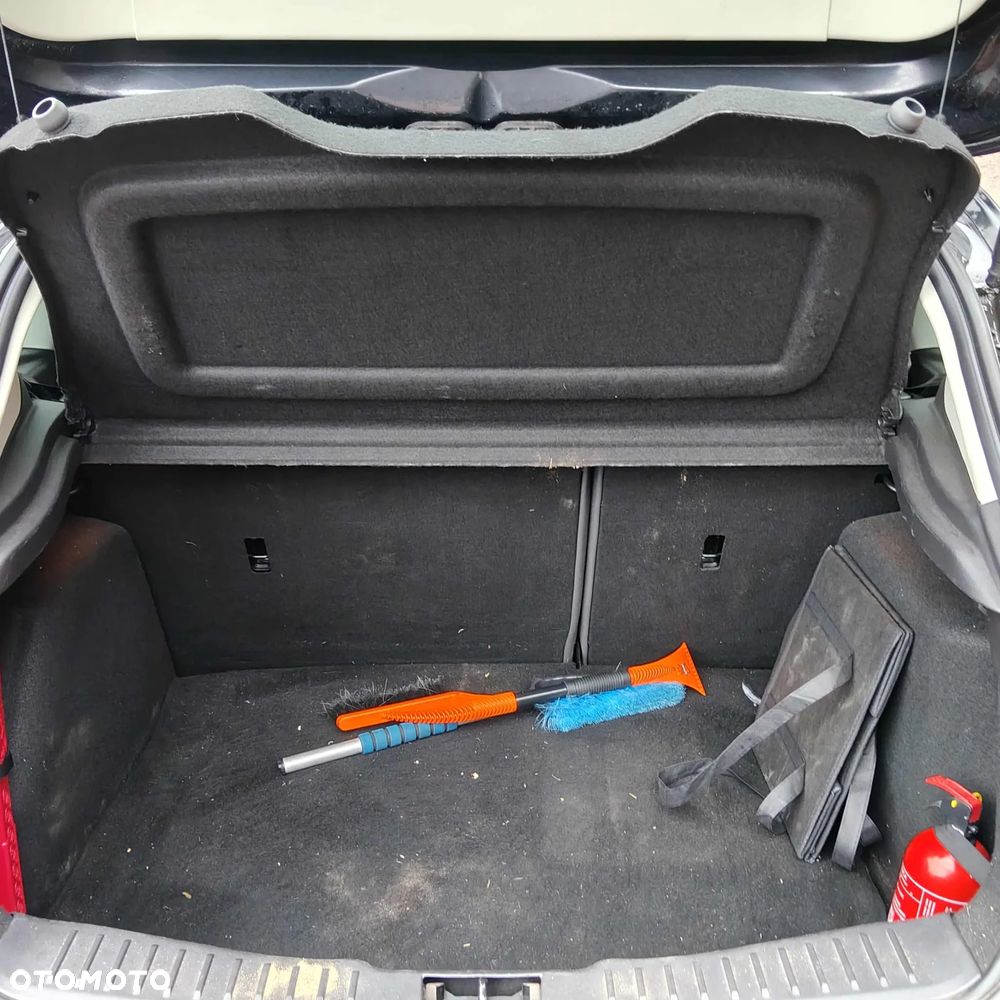 Ford Focus 1.6 TDCi Titanium - 11