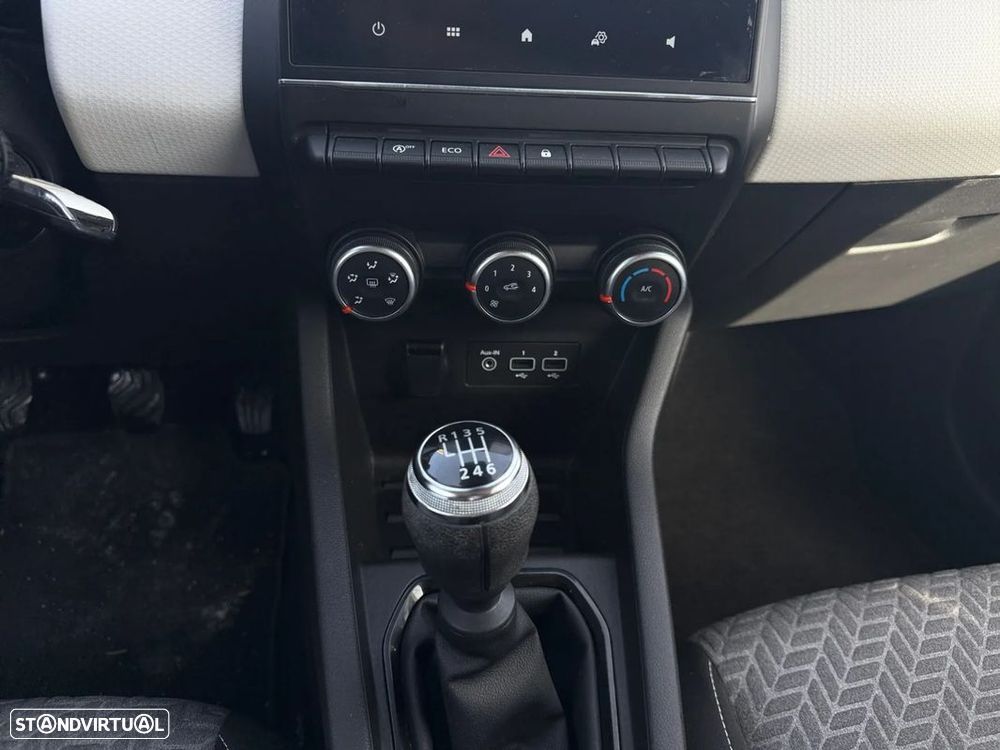 Renault Clio 1.0 TCe Evolution - 12