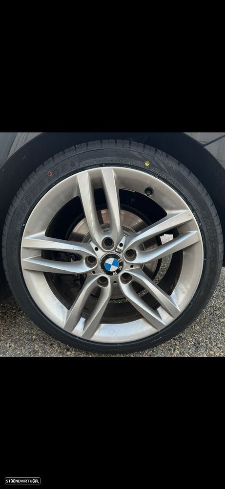 BMW 220 i Coupe Pack M - 17