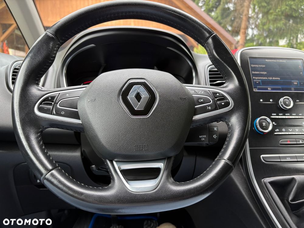 Renault Scenic - 30
