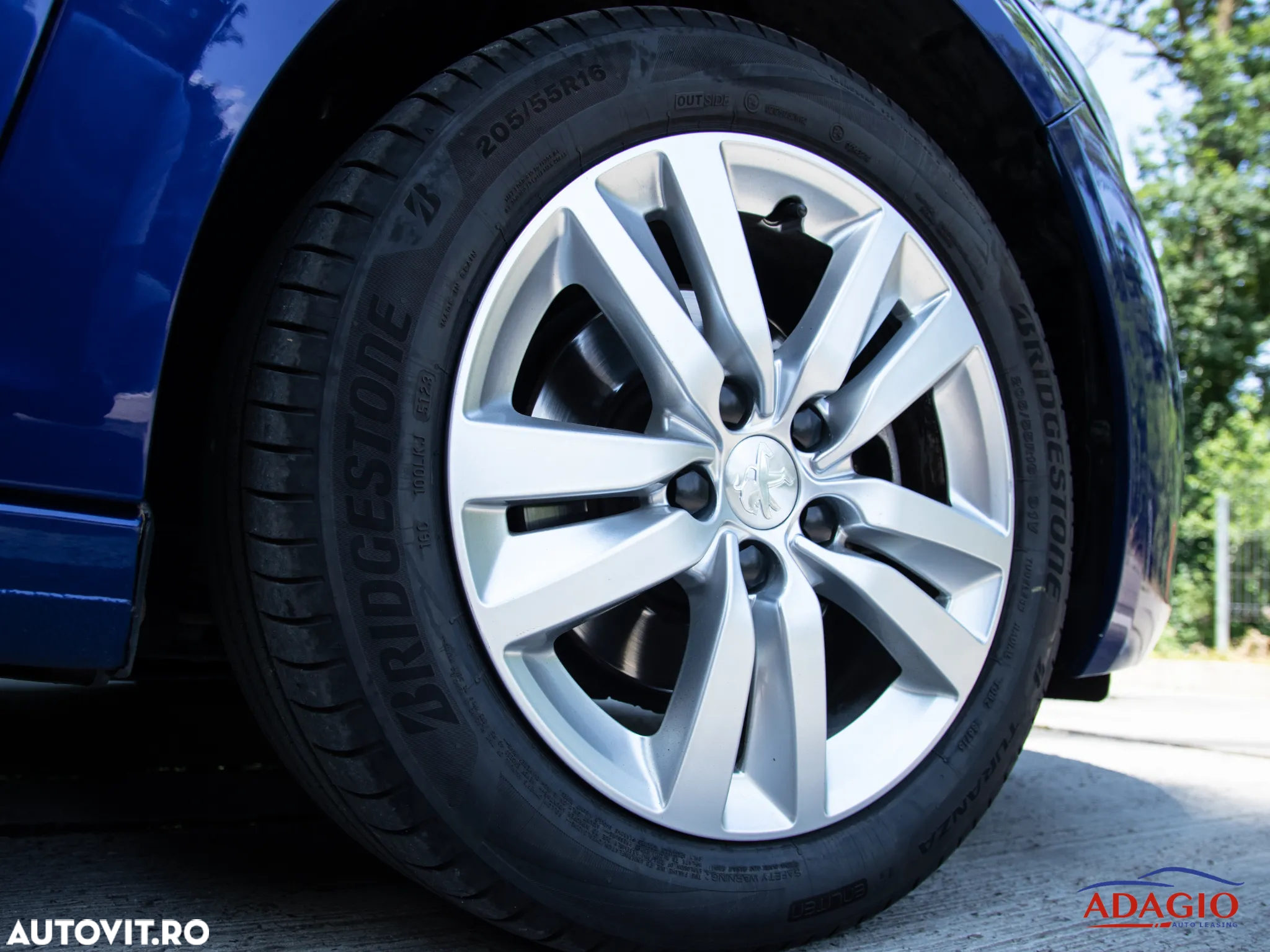 Peugeot 308 BlueHDi 130 EAT8 Style - 8