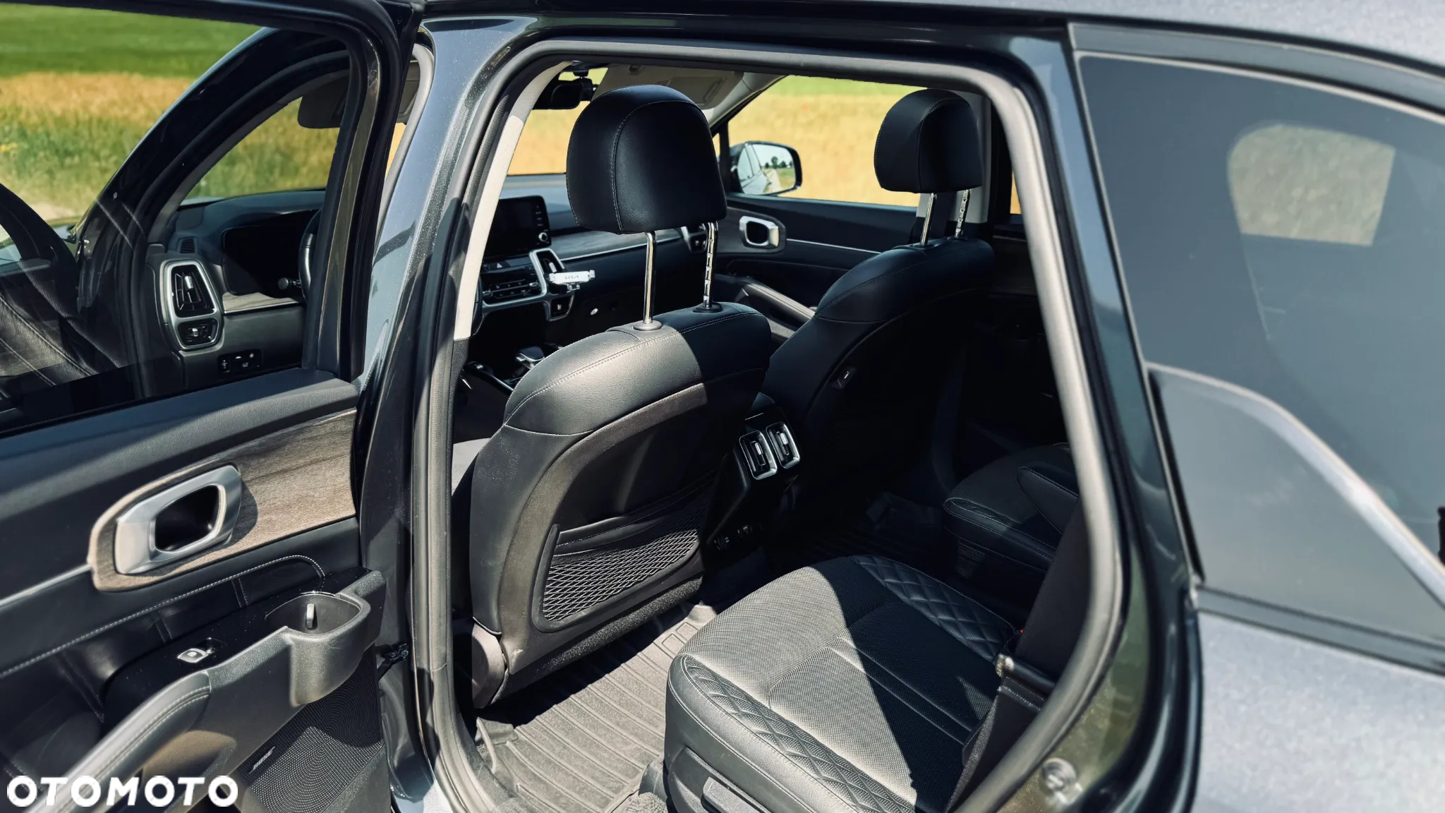Kia Sorento - 8