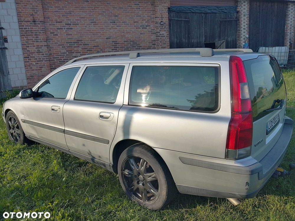 Volvo V70 - 3