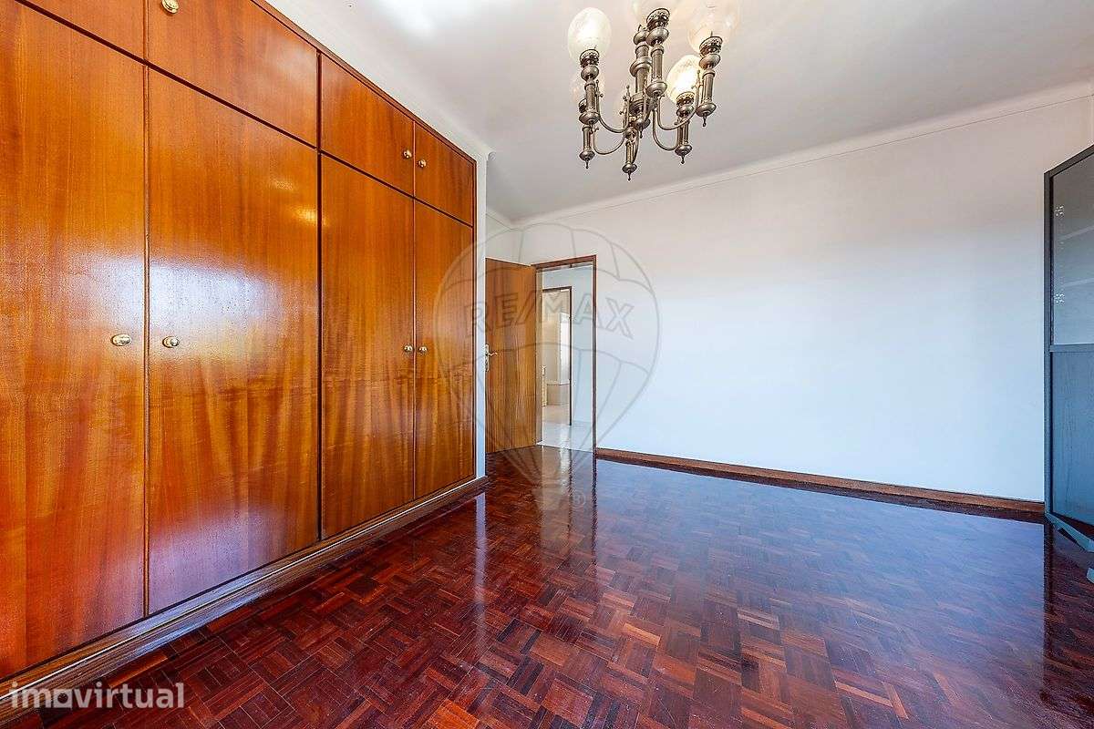 Moradia T5 para venda - Grande imagem: 3/34