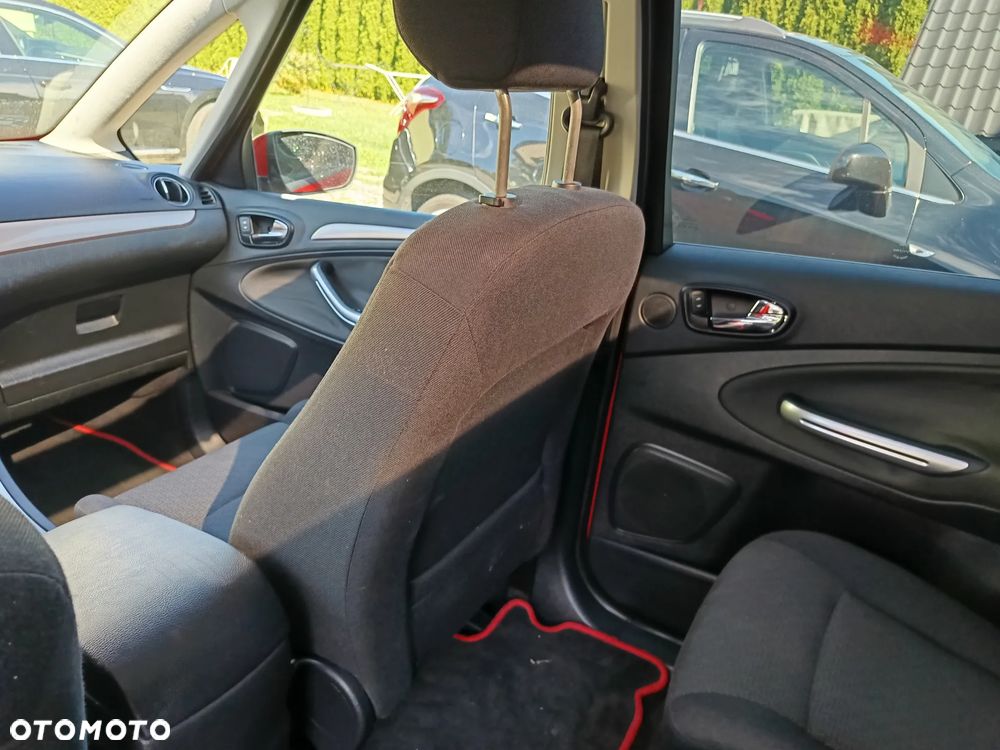 Ford S-Max 2.0 Titanium - 14