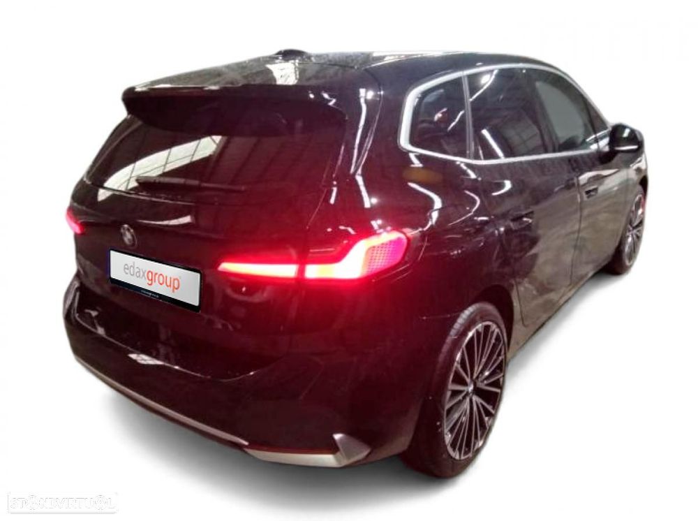BMW 218 Active Tourer i Aut. Luxury Line - 2