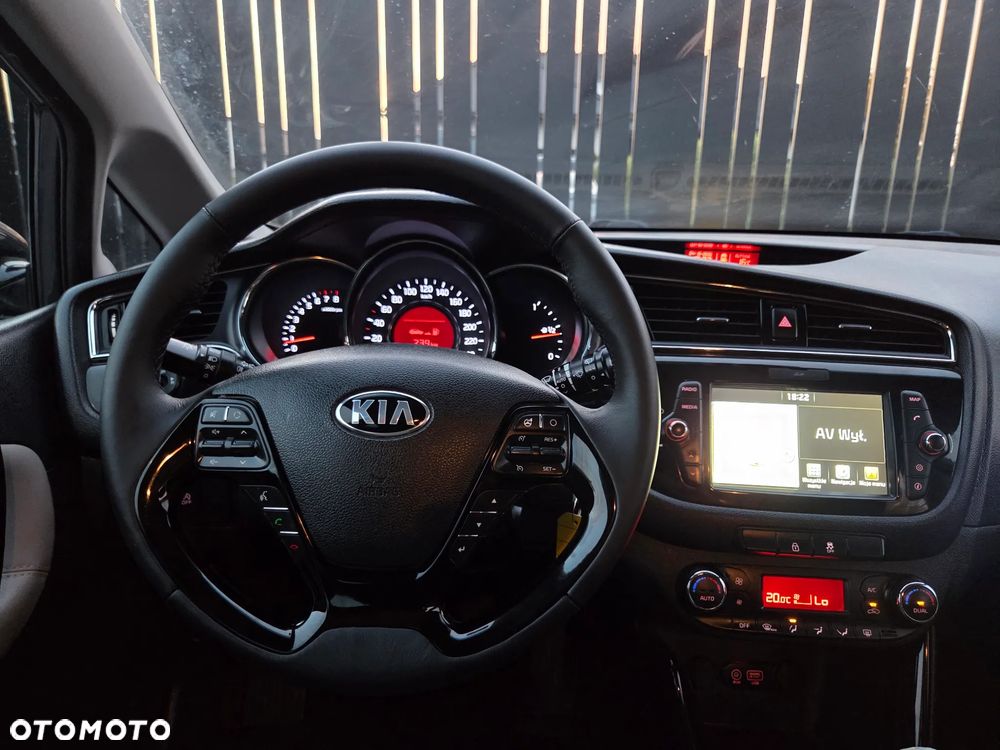Kia Ceed - 17
