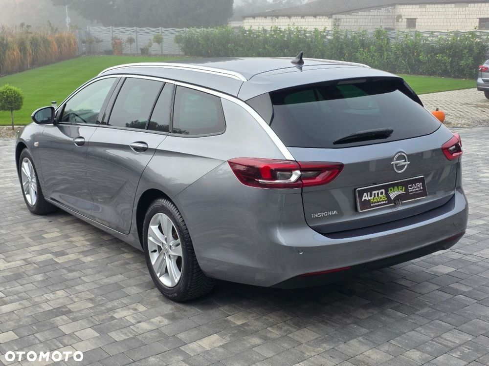 Opel Insignia - 35
