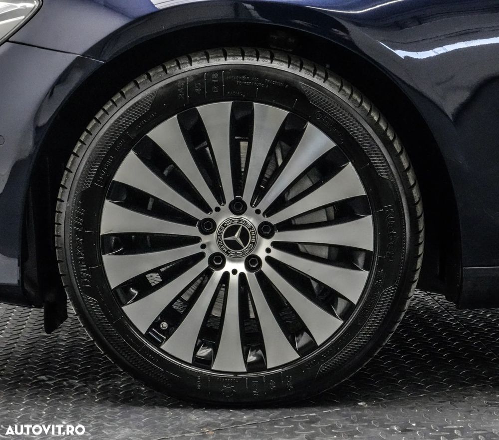 Mercedes-Benz E 350 Aut. - 28