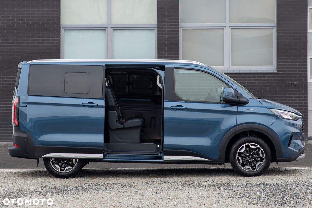 Ford Tourneo Custom - 5