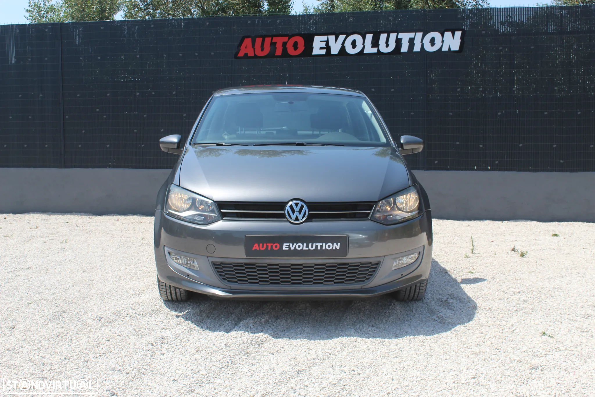 VW Polo 1.6 TDI Confortline BlueMotion - 14