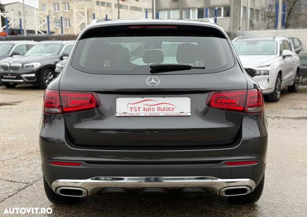 Mercedes-Benz GLC - 7