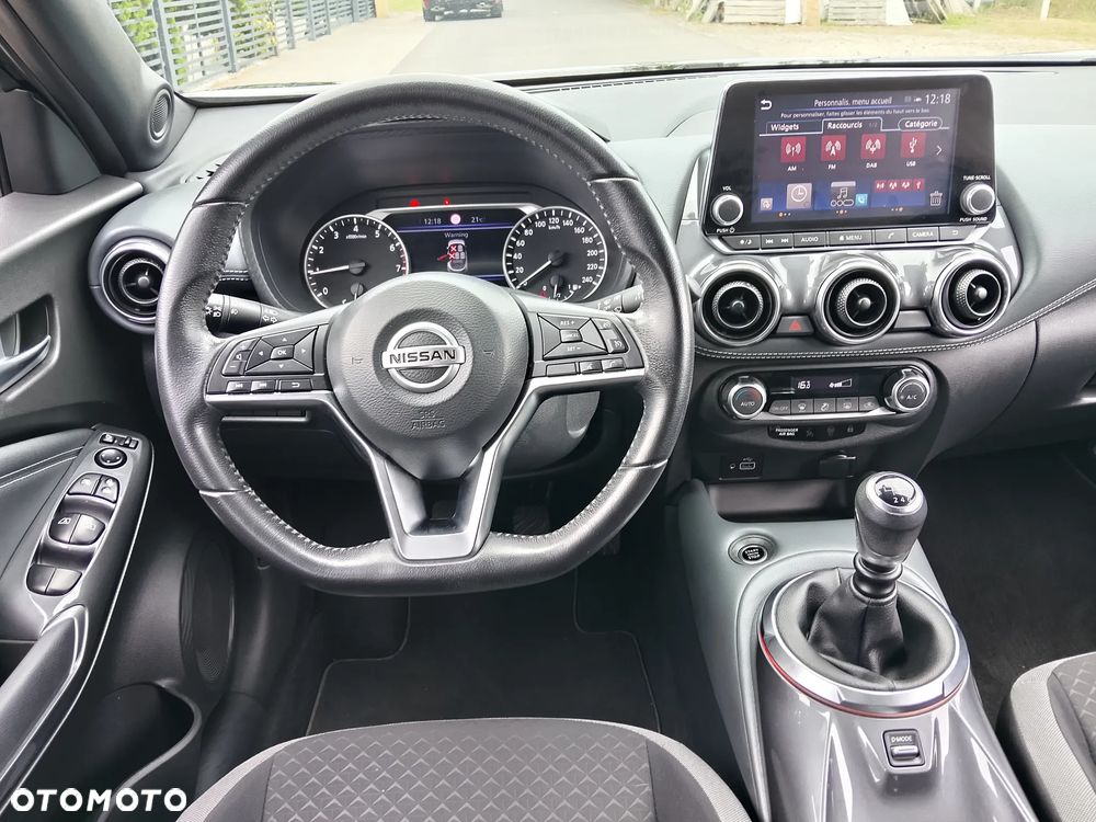 Nissan Juke 1.0 DIG-T Tekna - 8