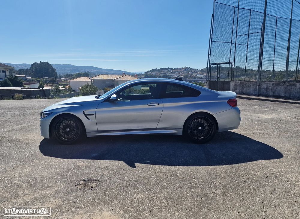 BMW M4 Coupe DKG Competition - 12