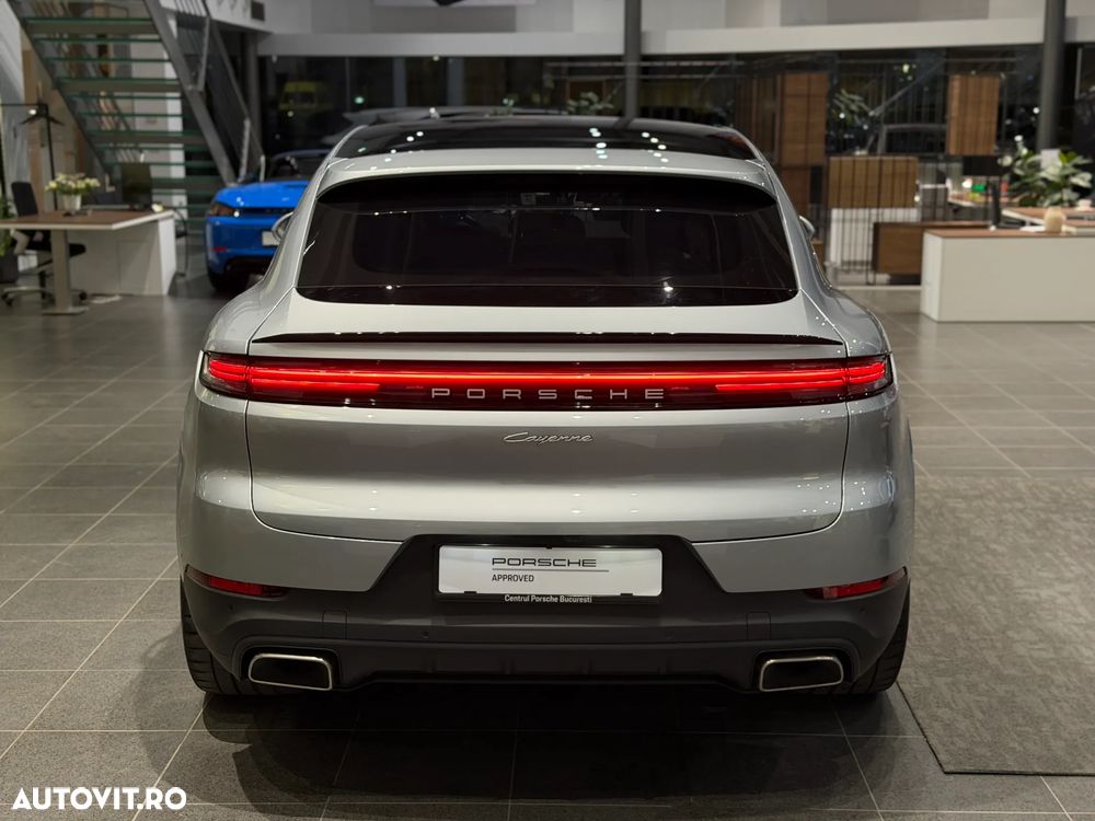 Porsche Cayenne - 15