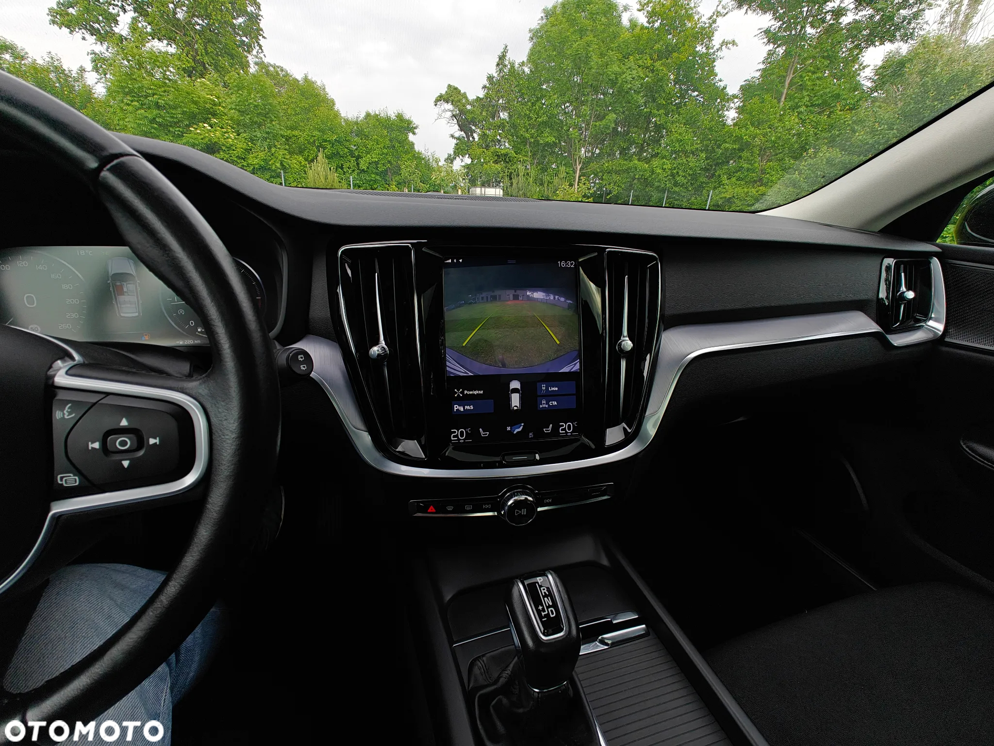 Volvo V60 D4 Geartronic Momentum Pro - 12