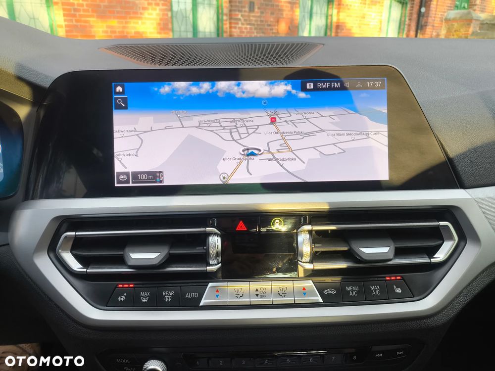 BMW Seria 3 320e - 31