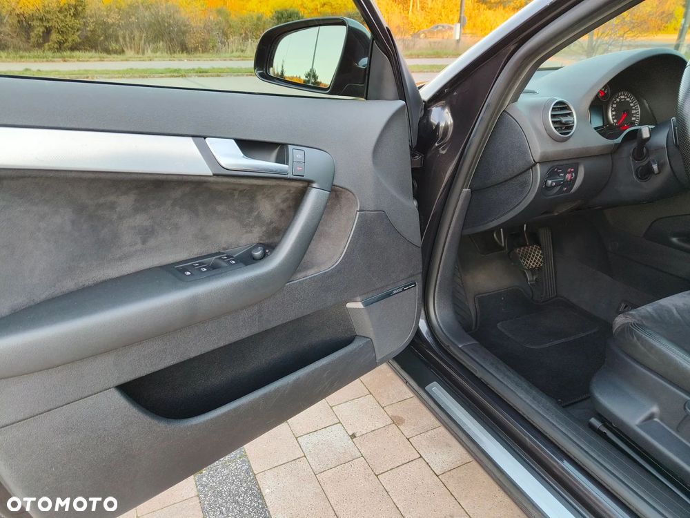 Audi A3 Sportback - 26