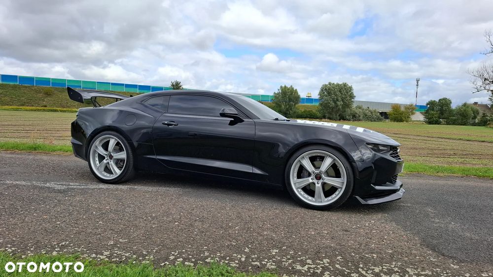 Chevrolet Camaro - 20