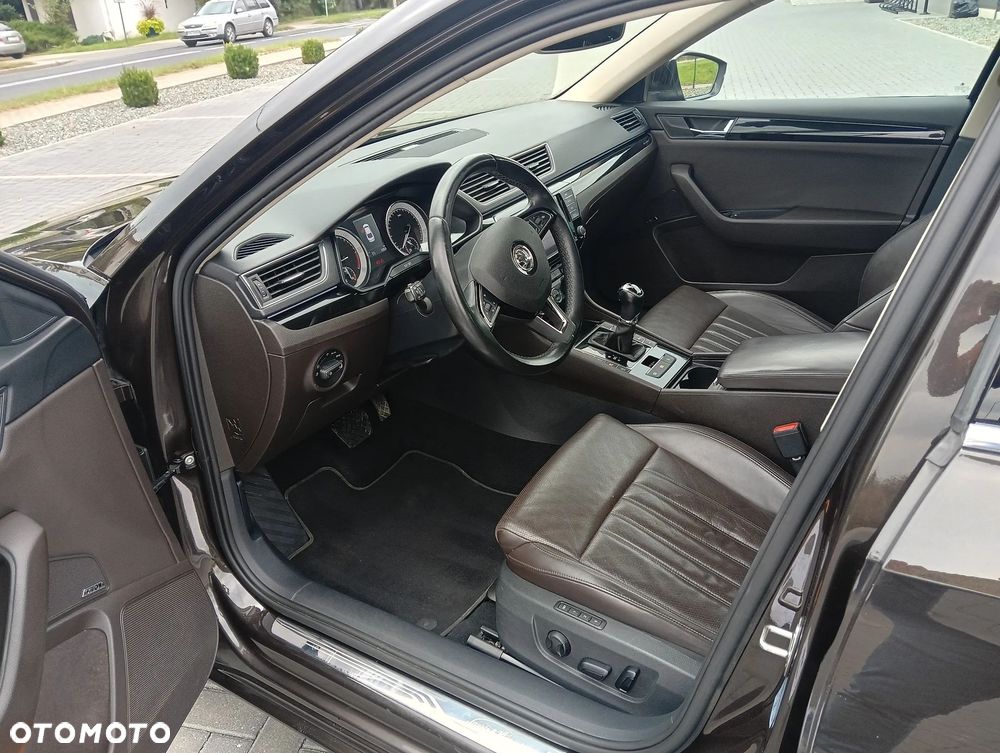 Skoda Superb - 8