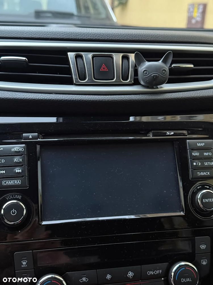 Nissan Qashqai 1.2 DIG-T N-Connecta EU6 - 27