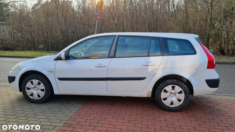 Renault Megane 1.4 16V Alize - 7