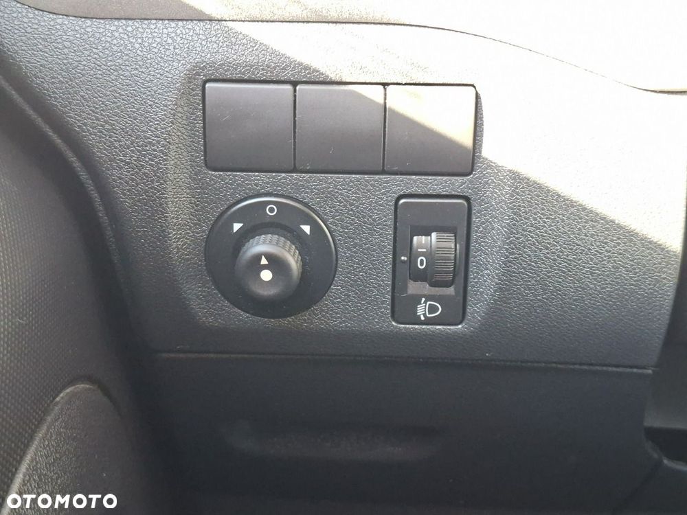 Peugeot Partner 1.6 VTi Active - 13