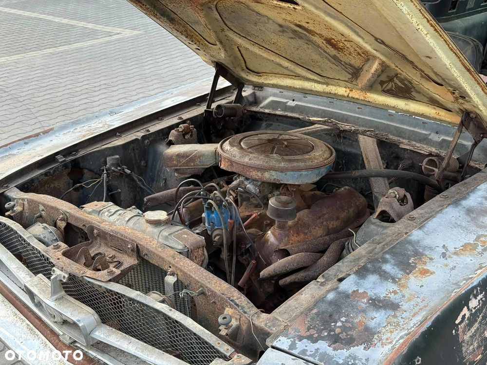 Ford Mustang - 25