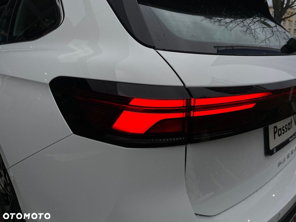 Volkswagen Passat 2.0 TDI EVO Business DSG - 31