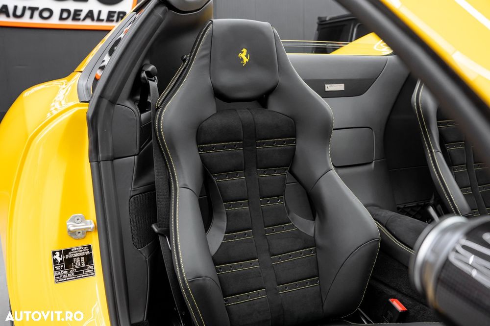 Ferrari 812 - 14
