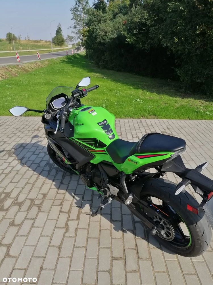 Kawasaki Ninja - 5